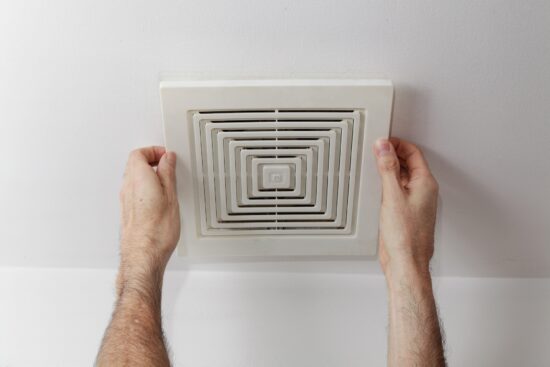 3 Ways Duct Cleaning Helps Your Indoor Air Quality